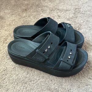 Black Croc Platform Sandals